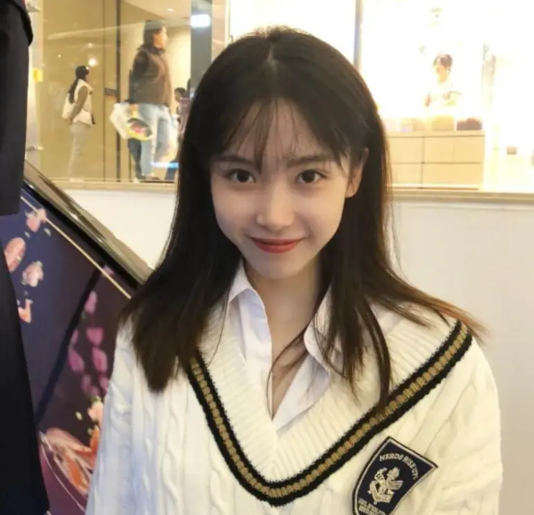 《玩美×玩媚》第一季免费在线观看-玩美×玩媚动漫全集高清无删减-极速云播中字版无广告-风车动漫樱花动漫VS影视