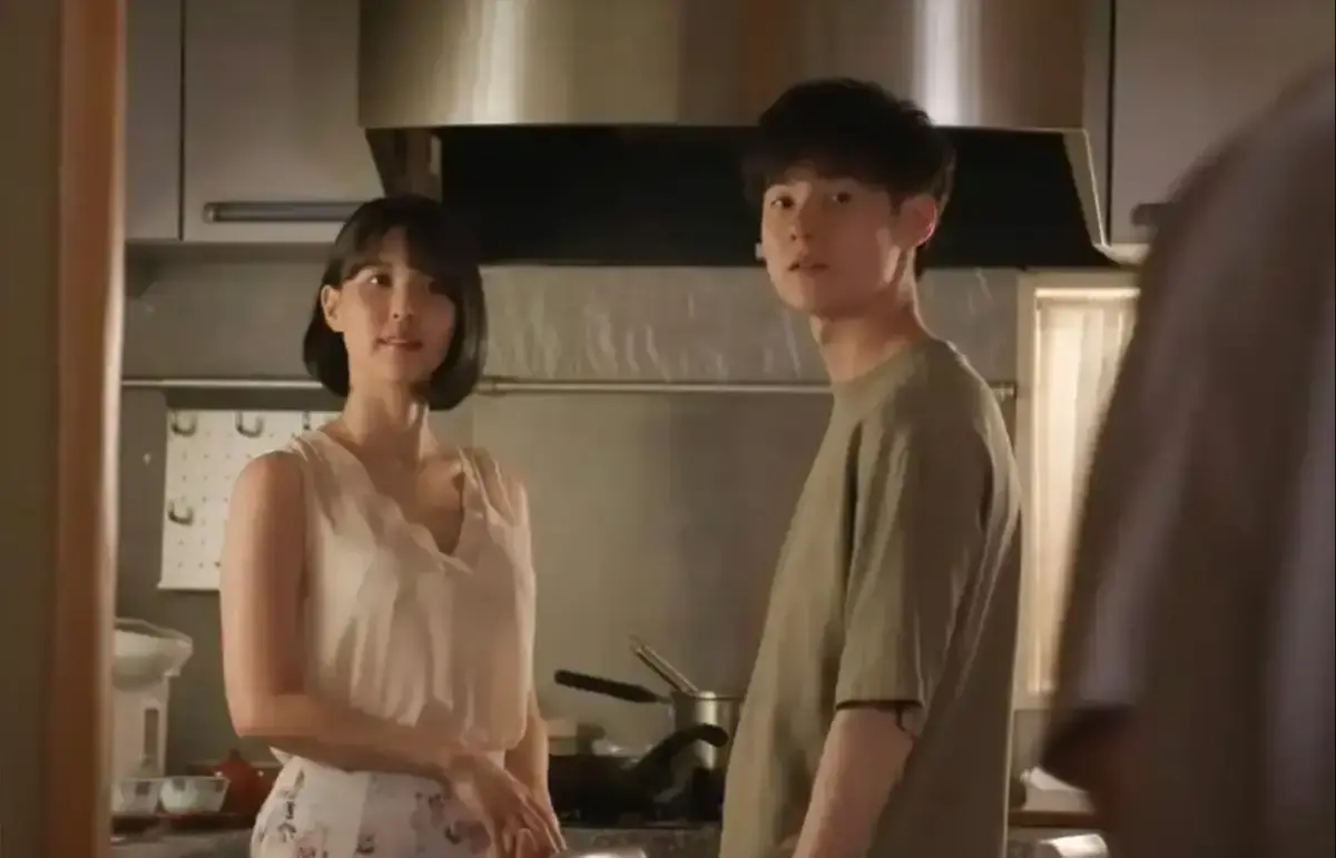 韩国电影《漂亮的女邻居5》HD修复国语中字高清未删减免费看-满天星超清完整版在线观看-飞牛影视2026热映