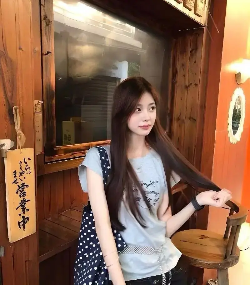 《抖音戴馨菲》高清无码完整版在线观看_超清全集免费点播_夸克网盘蓝光资源下载